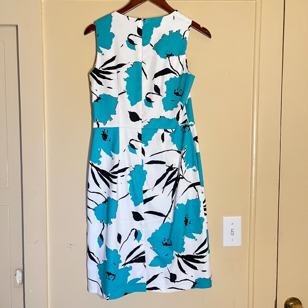 Dress Barn White Sheath Dress with Teal Floral Print - Picture 2 of 11